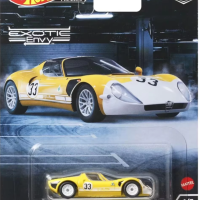 Машинка Hot Wheels Premium 69 Alfa Romeo 33 Stradale